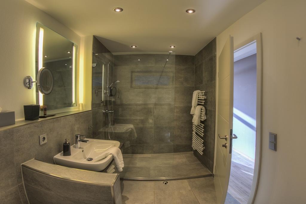 Romantik Seehotel Eichenhain Pelzerhaken Exteriör bild
